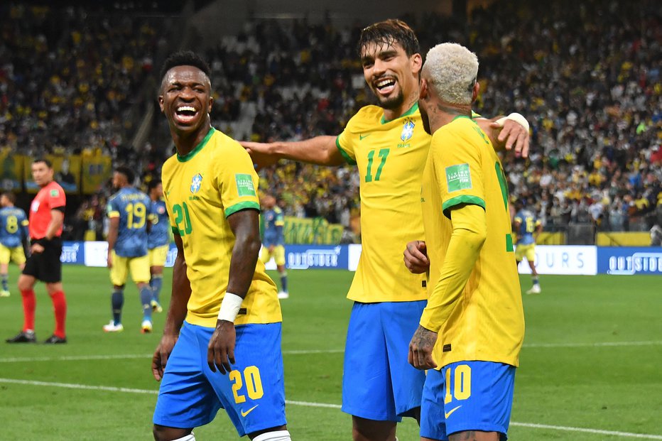 Fotografija: Lucas Paqueta se je veselil odločilnega gola, ki je Brazilce popeljal na SP. FOTO: Nelson Almeida/AFP
