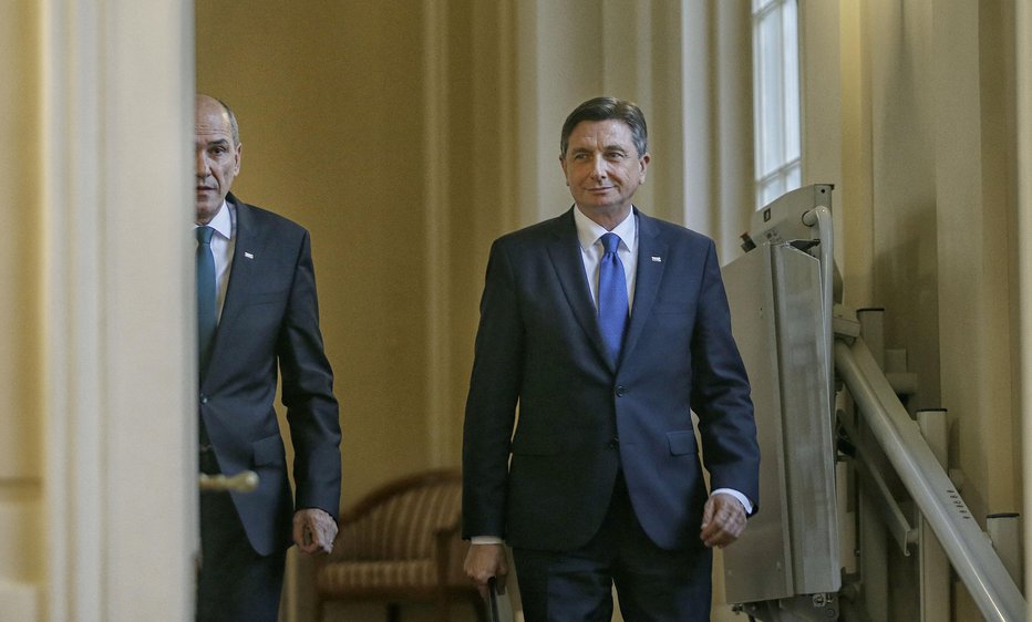 Fotografija: Predsednik Borut Pahor je 26. februarja letos  sprejel bodočega mandatarja Janeza Janšo  FOTO: Blaž Samec/Delo