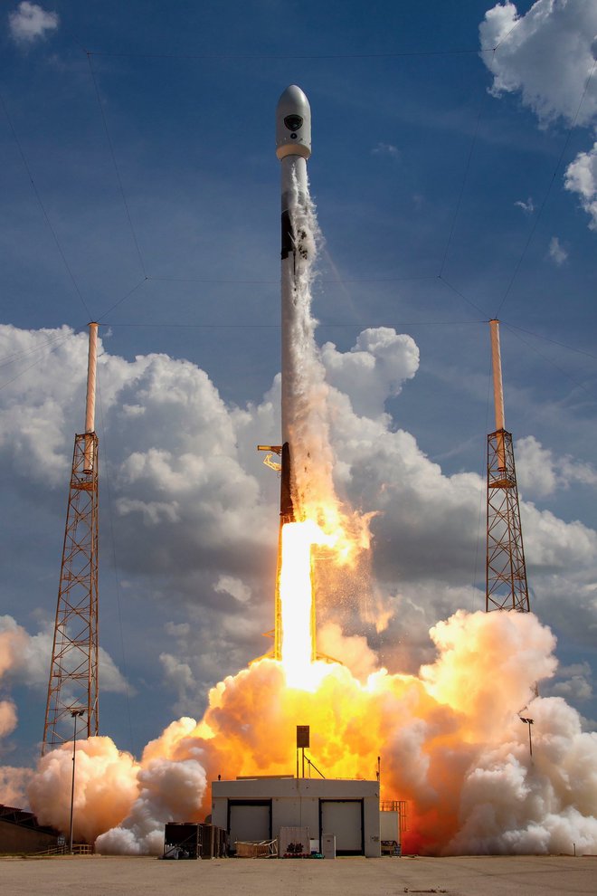 Falcon 9 GPS Space force mission Foto Spacex