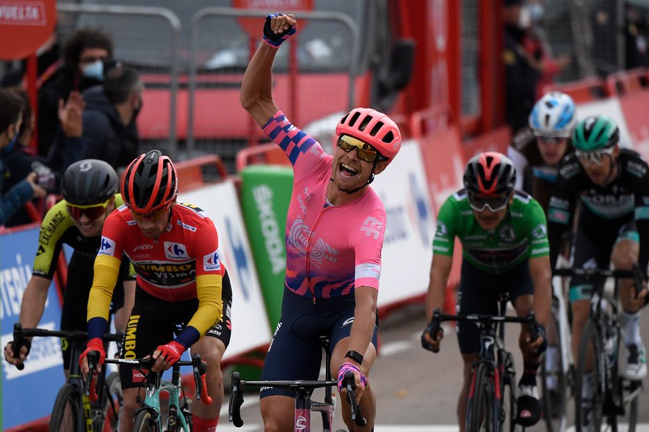 Fotografija: zmagoslavje Magnuas Corat Nielsena (EF Pro Cycling). FOTO: Oscar Del Pozo/AFP