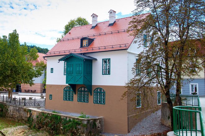 Sitarjeva hiša v Dolenjskih Toplicah Foto: Alenka Peterlin
