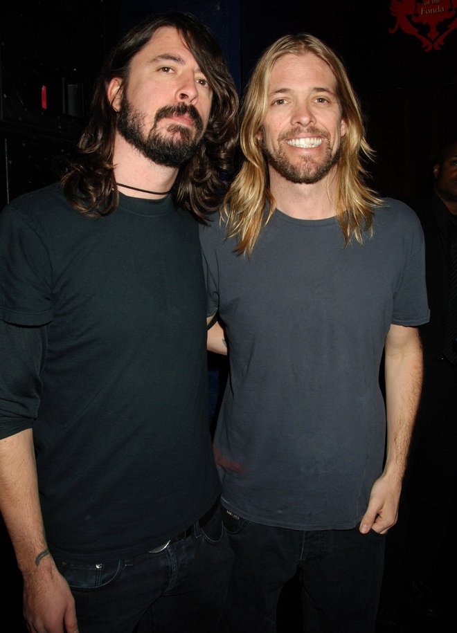 Dave Grohl je zaradi drog v mladih letih izgubil Kurta Cobaina, zdaj pa že drugega najboljšega prijatelja.
