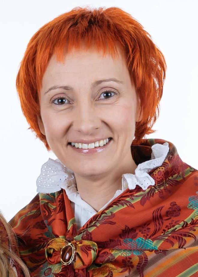 Florjana Lampe Žgavec je od začetka pevka Ansambla Javor. FOTO: arhiv ansambla
