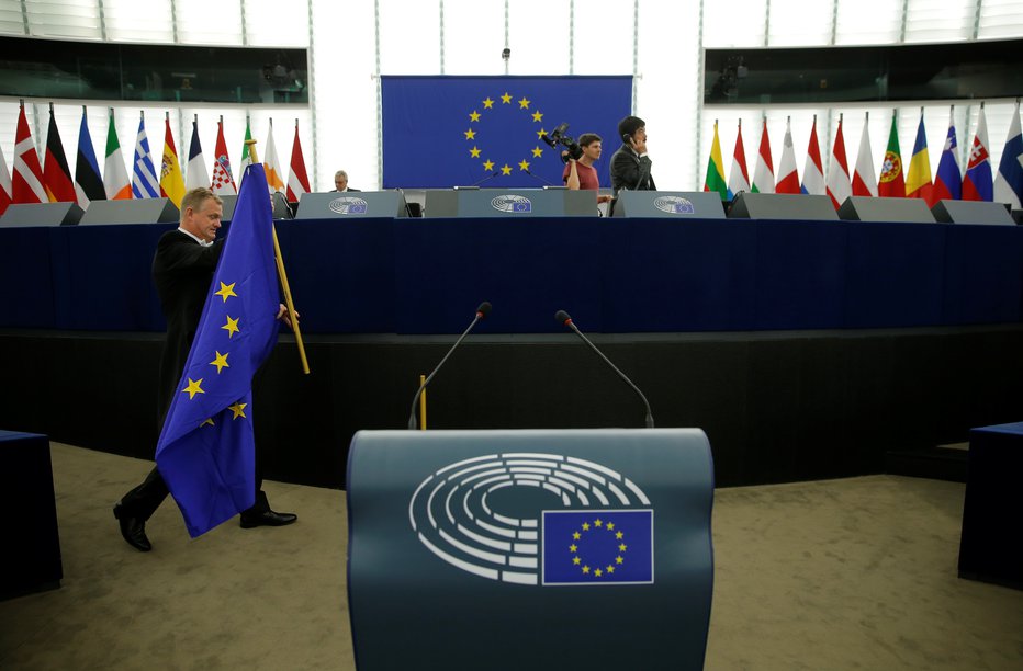 Fotografija: Države EU potrdile peti sveženj sankcij. FOTO: Vincent Kessler, Reuters Pictures

