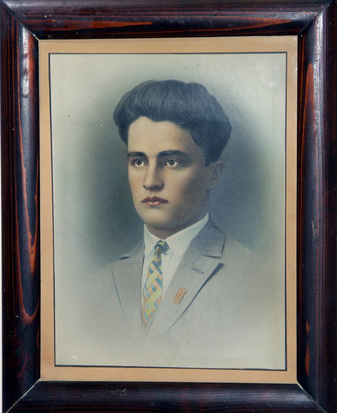 Portret so posodili njegovi sorodniki. FOTO: Boštjan Fon
