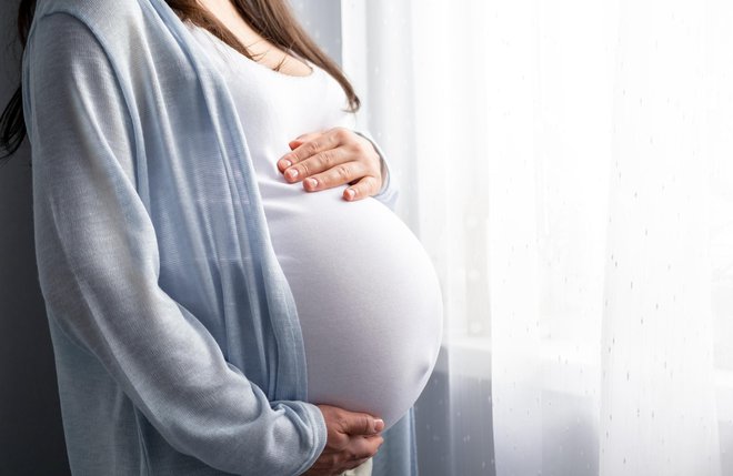 Zelo pomembno je v obdobju nosečnosti. FOTO: Natalia Kuzina/Getty Images
