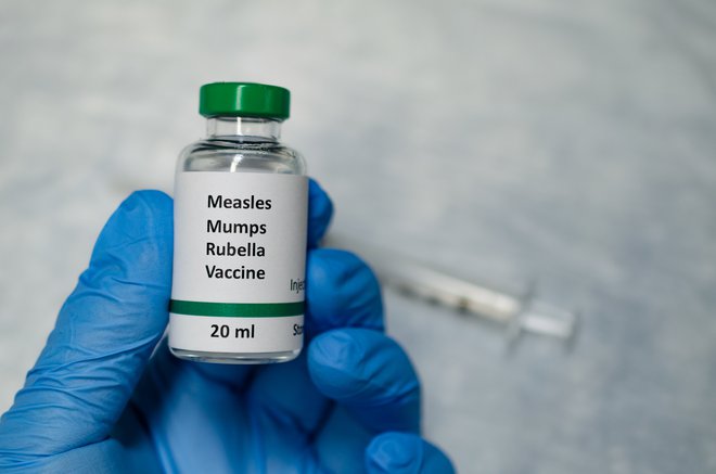 V Sloveniji je cepljenje proti njim obvezno. FOTO: Manjurul/Getty Images
