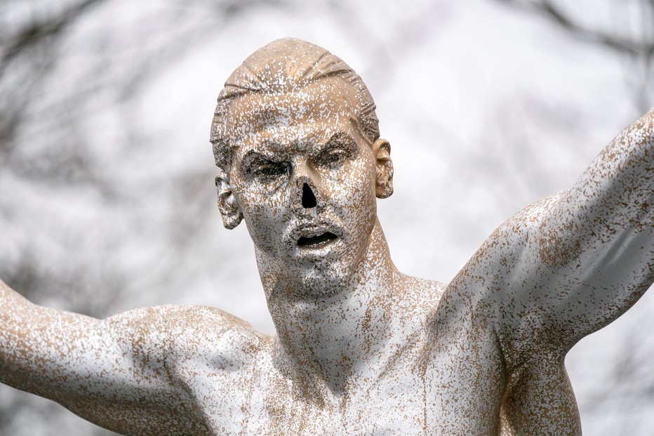 Fotografija: Bronasti kip je doletela žalostna usoda. FOTO: Tt News Agency/Reuters
