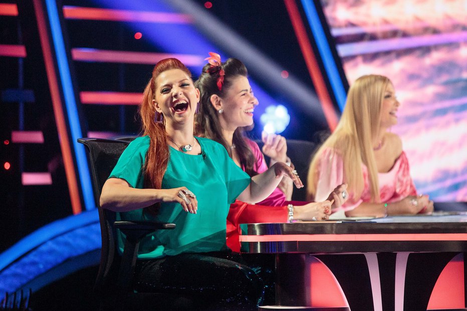 Fotografija: Tanja Žagar je v deseto oddajo prinesla zvrhano mero smeha.
