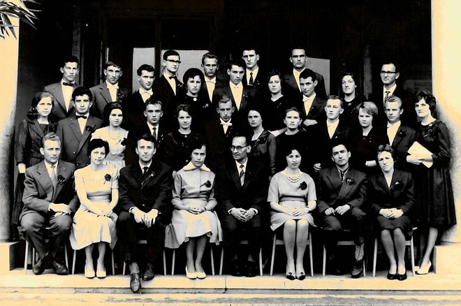 Junija 1961 jih je maturiralo 29. Fotografije: Franci Klemenčič
