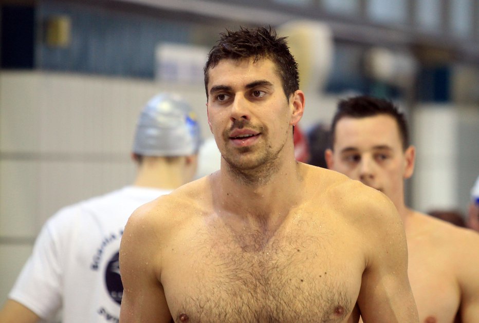 Fotografija: Damir Dugonjić je eden od treh Slovencev z zlato kolajno EP v 50-metrskem bazenu. FOTO: Blaž Samec
