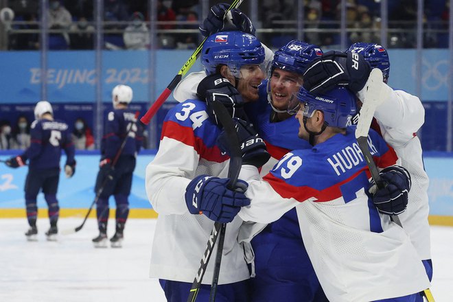 Slovaki so se veselili velike zmage. FOTO: Brian Snyder/Reuters
