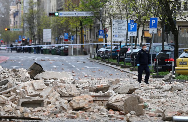 Potres na Hrvaškem FOTO: Antonio Bronic/Reuters