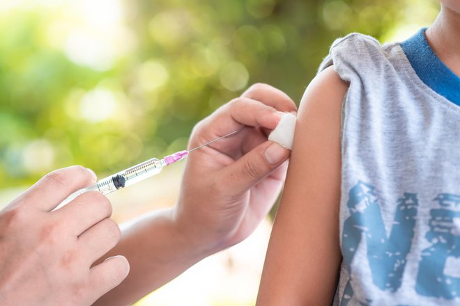 Cepivo proti hepatitisu B je učinkovito in imunogeno ter eno najbolj proučevanih in varnih v zgodovini medicine.
