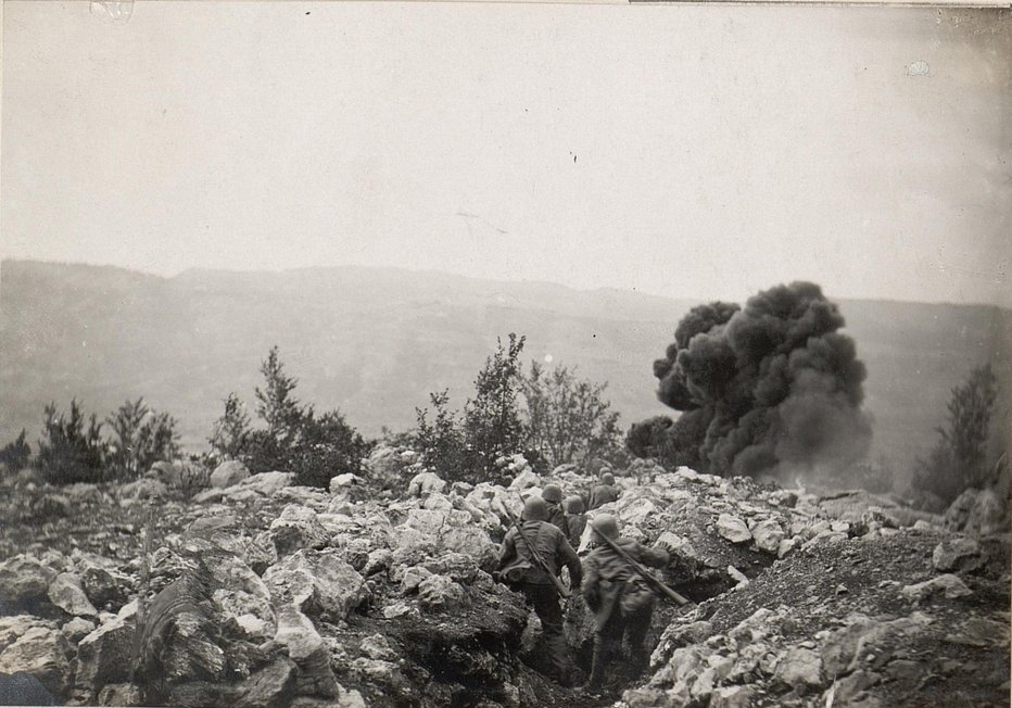 Fotografija: Smrtonosna setev soške fronte odmeva še po več kot sto letih. Foto: wikipedia
