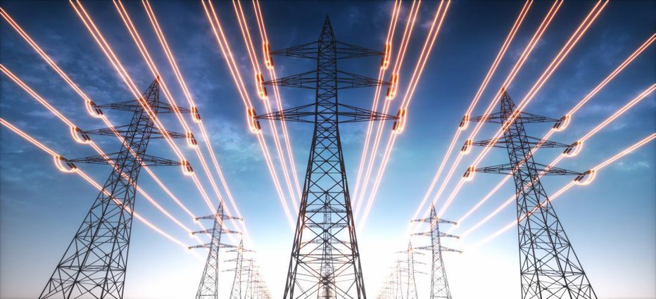 Fotografija: Nemška osnovna energija za leto vnaprej, referenčna evropska cena, se je v torek povečala za 5,5 % in dosegla rekordnih 505 evrov na megavatno uro. Foto: Getty Image
