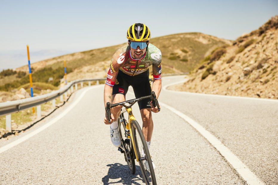 Fotografija: Primož Roglič se je na Sierri Nevadi letos pripravljal za Tour de France. FOTO: Jumbo Visma
