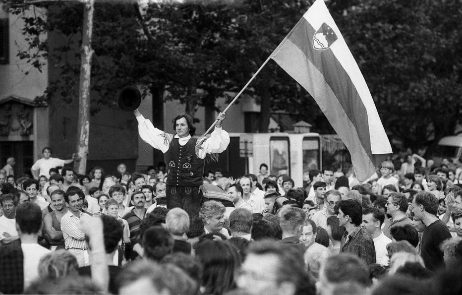 Fotografija: Kramberger je predlagal, da bi takoj po volitvah, maja 1990, izvedli plebiscit. Foto: Igor Modic
