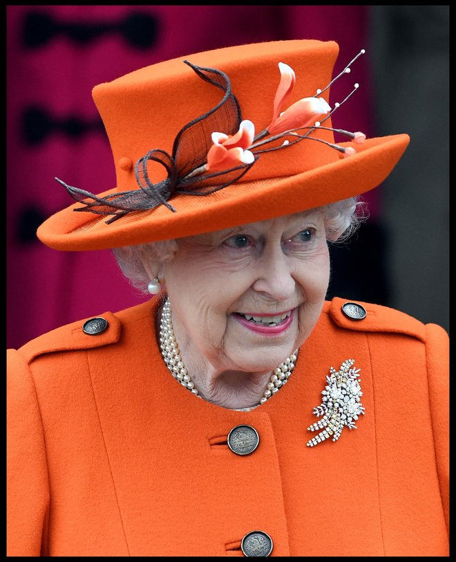 25/12/2017. Sandringham, United Kingdom. HM Queen Elizabeth II Christmas Day Church Service. HM Queen Elizabeth II at St. Mary Magdalene Church on her Sandringham estate in Norfolk, for the Christmas Day service.,Image: 358605970, License: Rights-managed, Restrictions: No publication in Australia, France, Italy, Spain, New Zealand and the United Kingdom, Model Release: no