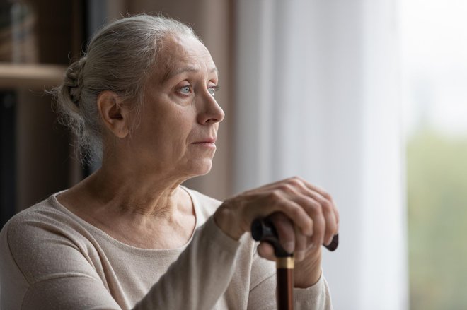 Po predvidevanjih se bo do 2050. število obolelih za demenco več kot podvojilo. FOTOGRAFIJI: Fizkes/Getty Images
