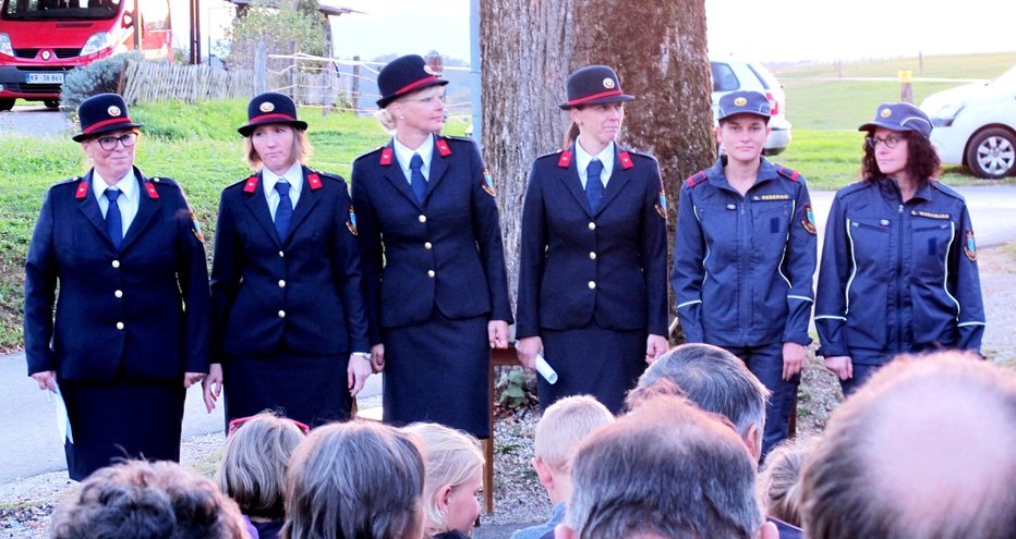 Fotografija: V Velesovem so pred tremi leti ustanovili žensko gasilsko desetino. FOTOGRAFIJE: Janez Kuhar

