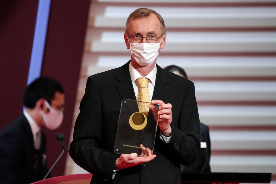Fotografija: Švedski genetik je prejel že številne laskave nagrade. FOTO: Reuters
