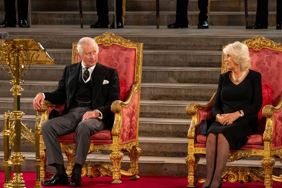 Fotografija: Da bo Camilla lahko kraljica žena, je določila Elizabeta II. FOTO: Uk Parliament, Roger Harris Via Reuters
