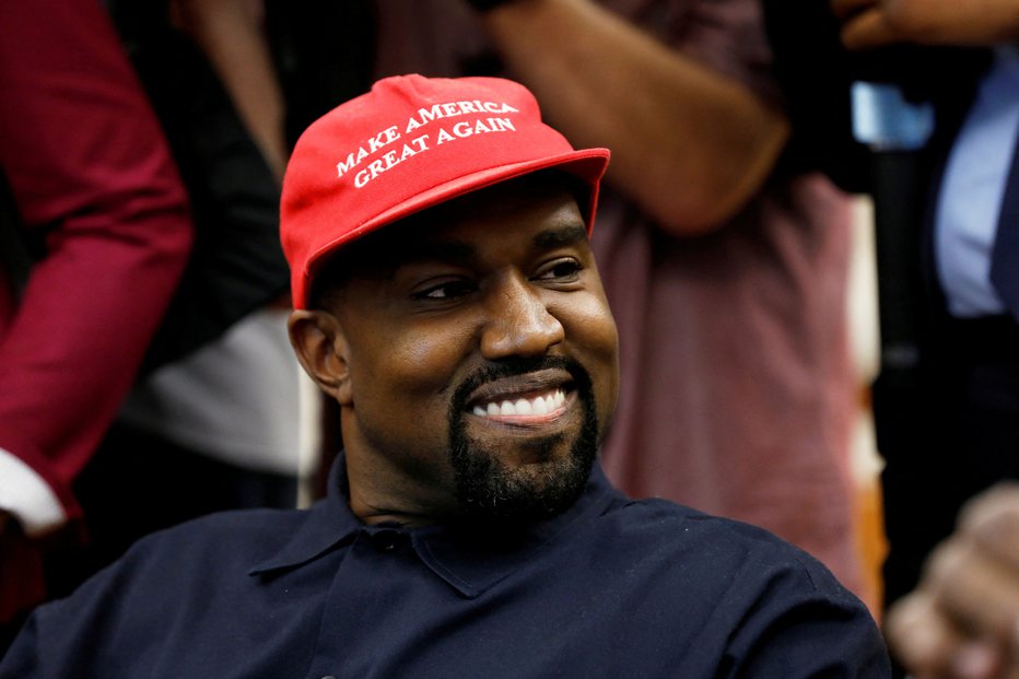 Fotografija: Kanyeju ni mar, koga bo s svojimi besedami prizadel. FOTO: Kevin Lamarque/Reuters
