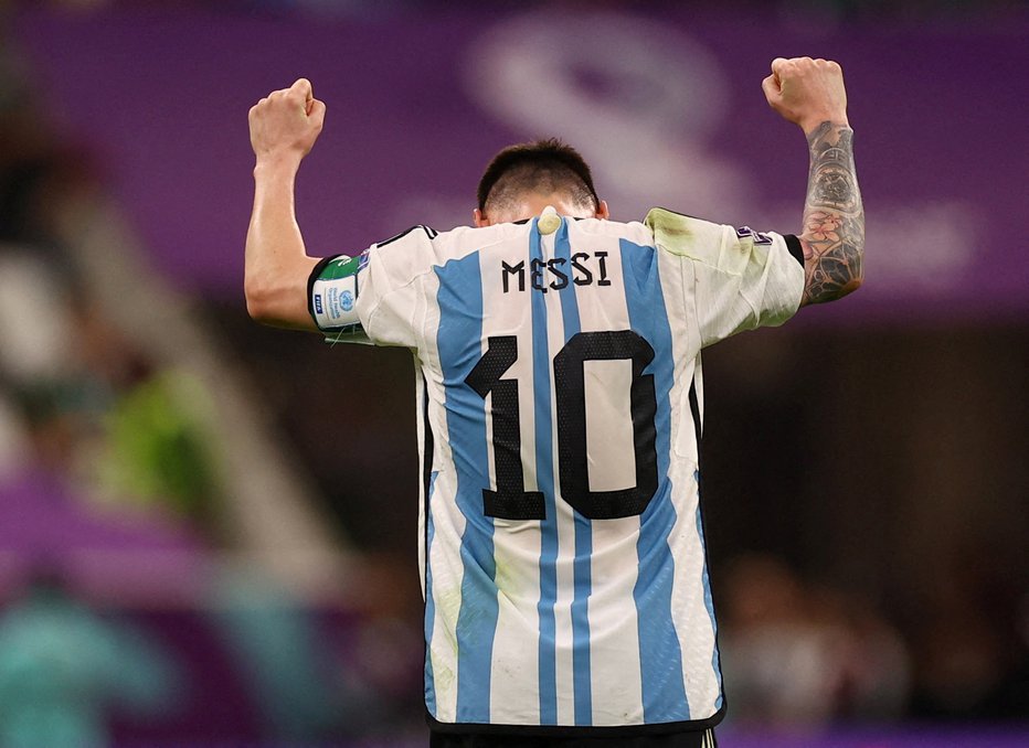 Fotografija: Lionel Messi pravi, da se je za Argentino začel nov mundial. FOTO: Kai Pfaffenbach/Reuters
