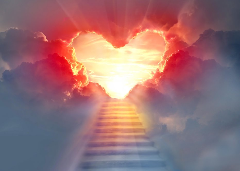 Fotografija: Stairway to Heaven.Stairs in sky.  Concept with sun and clouds.  Religion  background. Red heart shaped sky at sunset. Love background with copy space.
