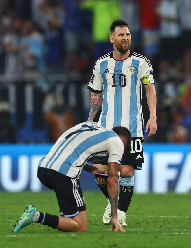 Z največjim pritiskom v četrtfinalnih tekmah se bo soočil prvi zvezdnik mundiala Lionel Messi. FOTO: Molly Darlington/Reuters
