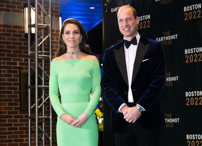 Kate je na podelitvi nagrad earthshot nosila sposojeno zeleno toaleto in tako simbolično podprla prizadevanja za varovanje okolja.
