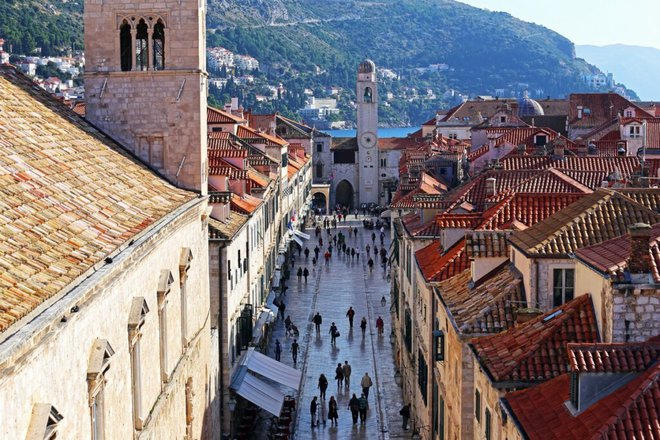 Stradun je najpomembnejša ulica dubrovniške preteklosti in sedanjosti. Foto: TZ Dubrovnik
