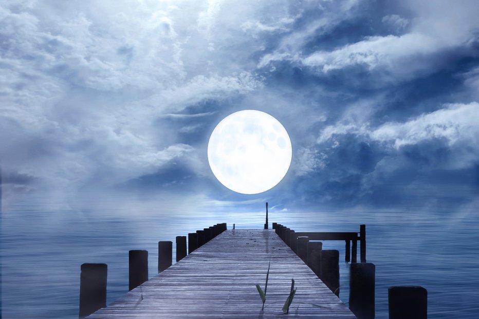 Fotografija: Energija prve polne lune v letu 2023 bo nekaj posebnega. FOTO: Myriams-Fotos, Pixabay

