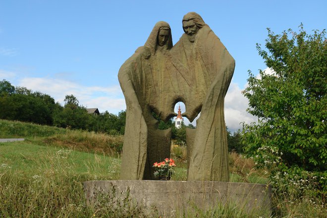 Kip Sv. družine na Velikem Orehku FOTO: Osebni arhiv

