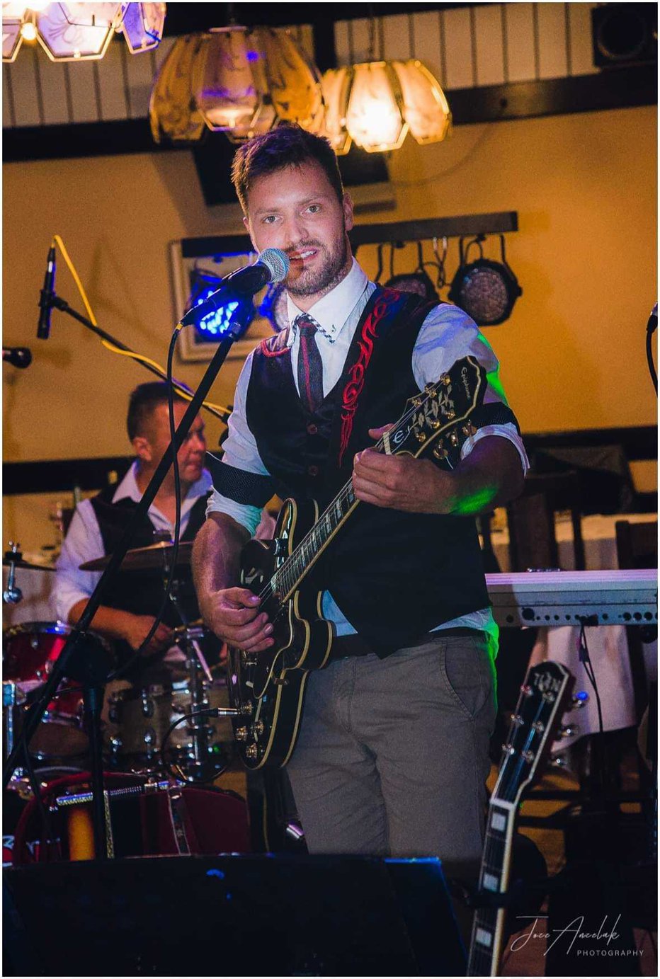 Fotografija: Boris Dren je kitarist Srčnih muzikantov.
