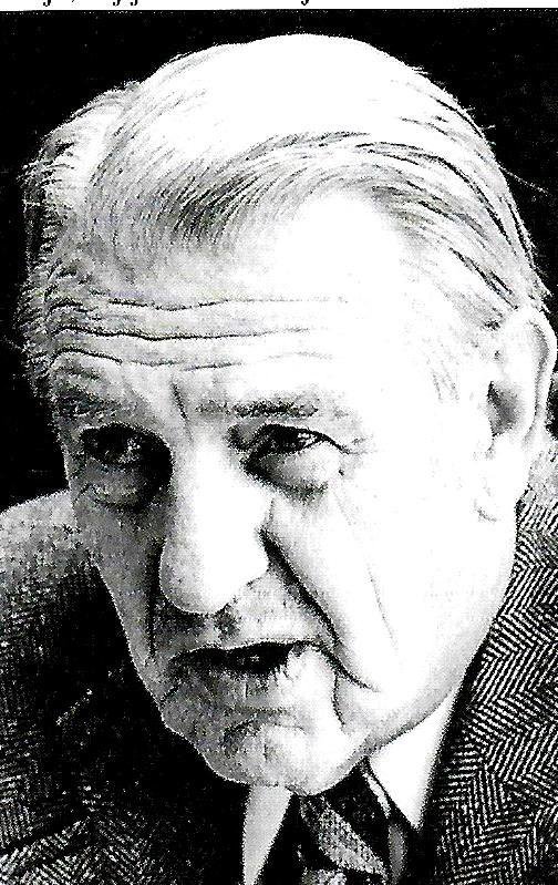 Fotografija: Ljubljančan Božo Kramaršič je bil mednarodni sodnik za smučarske skoke, na SP 1939 v Zakopanah pa se je znašel v novi vlogi. Foto O. G.
