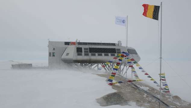 Il n'y a rien autour de la station scientifique sur des kilomètres et des kilomètres.