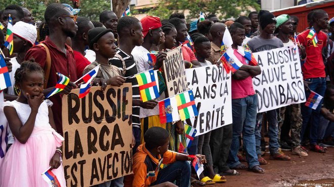 Shod v podporo Rusiji v Centralnoafriški republiki Foto: Carol Valade/Getty Images

