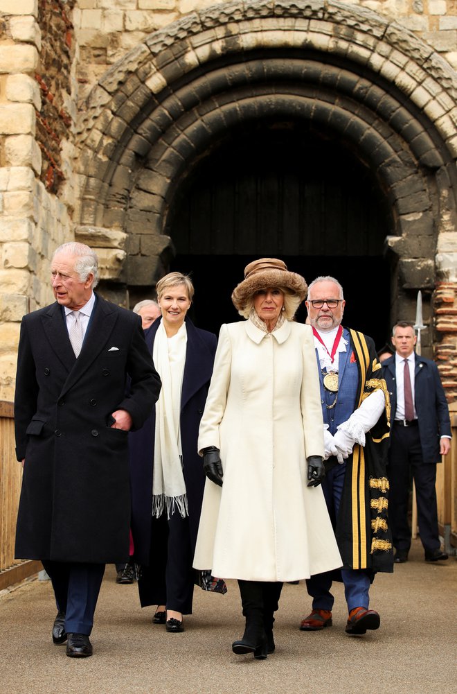 Kralj Karel III. do Andrewa ni tako prizanesljiv, kot je bila pokojna kraljica. FOTO: Chris Radburn/Reuters
