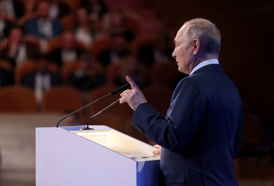 Fotografija: FILE PHOTO: Russia's President Vladimir Putin delivers a speech at a forum of the Russian Union of Industrialists and Entrepreneurs (RSPP) in Moscow, Russia, March 16, 2023. Sputnik/Mikhail Metzel/Pool via REUTERS/File Photo ATTENTION EDITORS - THIS IMAGE WAS PROVIDED BY A THIRD PARTY FOTO: Sputnik Via Reuters
