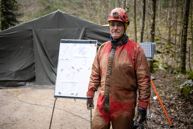 Podpredsednik JZS Damjan Šinigoj: »Pogoji za reševanje so bili brutalni.« FOTO: Črt Piksi