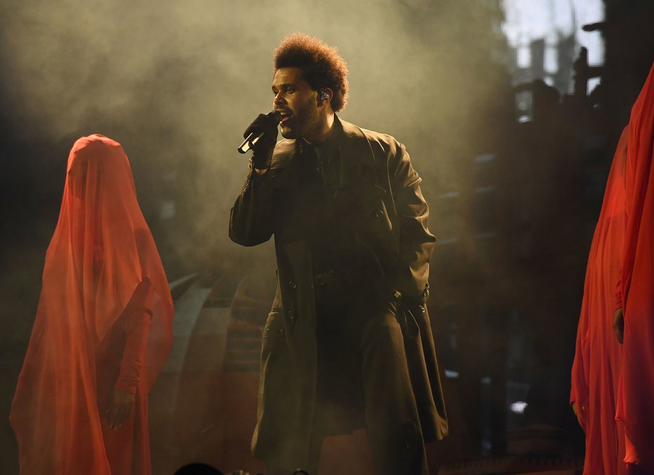 Fotografija: The Weeknd v resnici sploh ni zapel dueta z Drakom, pesem je čez noč postala uspešnica. FOTO: Instarimages.com/cover Images