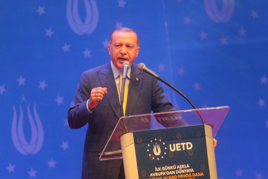 Fotografija: Turški predsednik Recep Tayyip Erdogan.  FOTO: Tomi Lombar, Delo