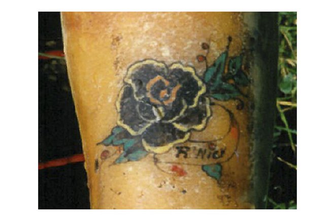 Starost ženske, na kateri so našli to tetovažo, je bila zaradi stanja trupla ocenjena med 20 in 50 let. FOTO: Interpol