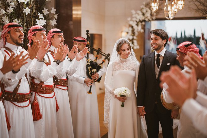 Princesa Iman in Jameel Alexander Thermiotis sta marca okronala dolgoletno ljubezen. FOTO: Jordanian Royal Palace Via Reuters