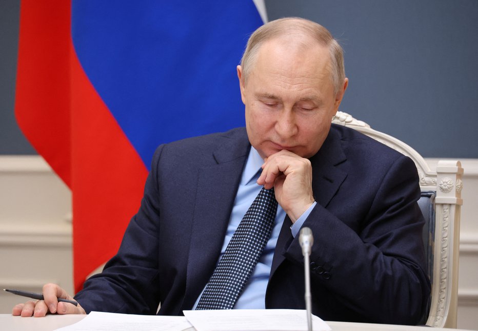 Fotografija: Z nasprotovanjem vojni v Ukrajini se je pokojni ruski politik zameril Vladimirju Putinu. FOTO: Sputnik Via Reuters
