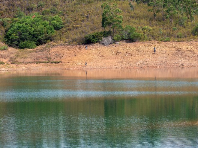 Akumulacijsko jezero je od kraja izginotja deklice oddaljeno okoli 50 kilometrov.  FOTO: Stringer Reuters