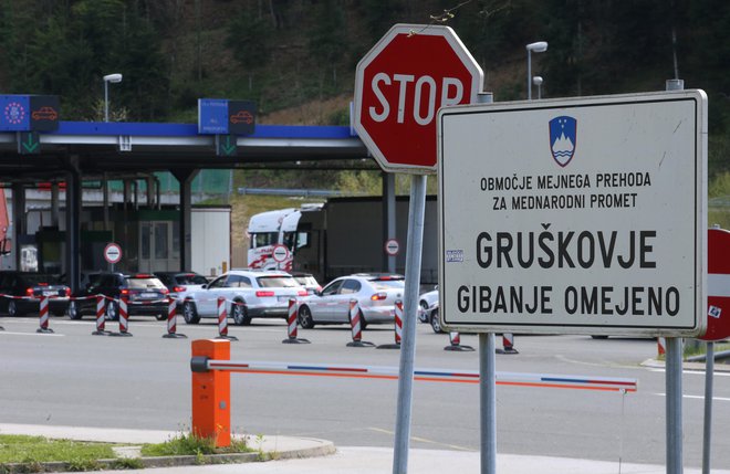 Na Gruškovju so tujcem omogočil nezakonit vstop na ozemlje Republike Slovenije. FOTO: Tadej Regent