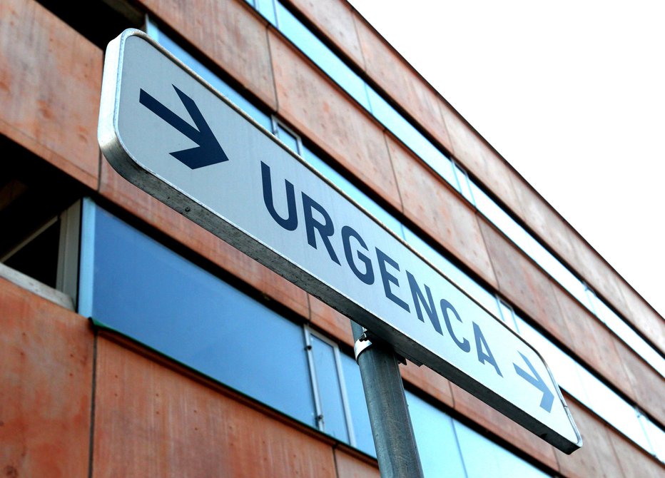 Fotografija: Na ljubljansko urgenco vsak dan pride veliko pacientov. FOTO: Dejan Javornik